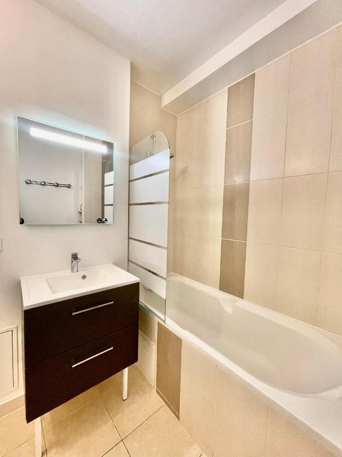 Tour Eiffel - Seine Appartement Parijs Buitenkant foto